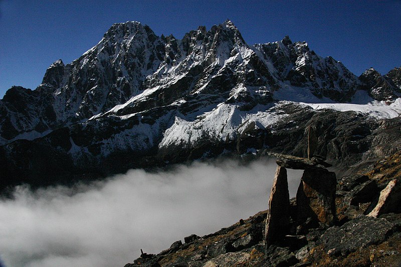 File:Gokyo Ri-12-2007-gje.jpg