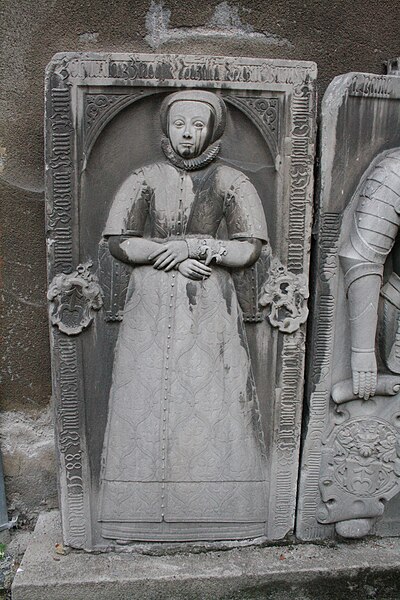 File:Gravestone of Katherine Waldstein in collections of Muzeum Vysočiny in Třebíč, Třebíč District.jpg