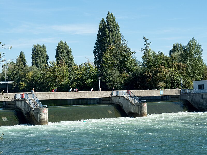 File:Höngger Wehrsteg über die Limmat, Stadt Zürich 20180908-jag9889.jpg