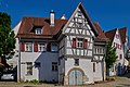 "Hirschgasse_16_Herrenberg_20220625_0299.jpg" by User:Tilman2007