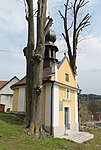 Horní Poříčí, kaple u obecního úřadu (2017-04-29; 01).jpg