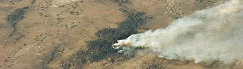 (May 15, 2011) Photograph of the Horseshoe 2 Fire from the International Space Station. (Original Photo) Horseshoe 2 Fire, Arizona 3500x1000.JPG