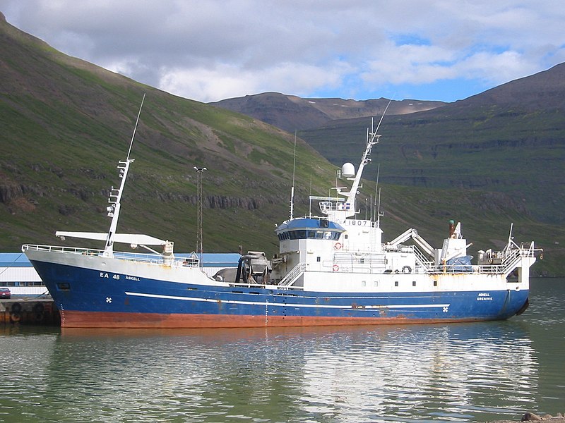 File:Icelandic trawler Askell.jpg