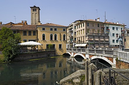 A bridge on the Sile river in Treviso