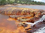 Вода окрашенная железом