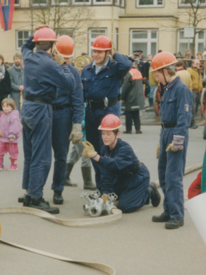 Jugendarbeit In Der Feuerwehr: Jugendfeuerwehr oder Feuerwehrjugend, Wettbewerbe, Jugendfeuerwehrleute in Europa