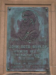 A memorial plaque to John Boyd Dunlop at Dreghorn village hall. Johnboyddunlop.JPG
