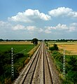 Deutsch: de:Bahnstrecke München–Regensburg bei Isar bei Achering (Ortsteil von Freising) English: Railroad near Achering (part of Freising)