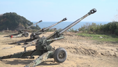 KH179 155 mm Towed howitzer.png