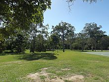 Grassed area, 2015 Kalinga Park.jpg