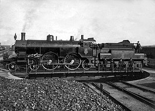 Locomotora de vapor en un círculo de giro