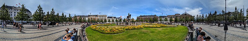 File:Kongens Nytorv pano.jpg