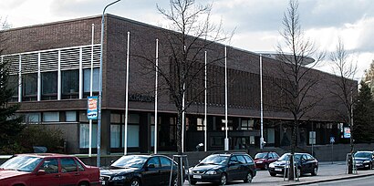 Kuinka päästä määränpäähän Kuopion Kaupungin Kirjasto käyttäen julkista liikennettä - Lisätietoa paikasta