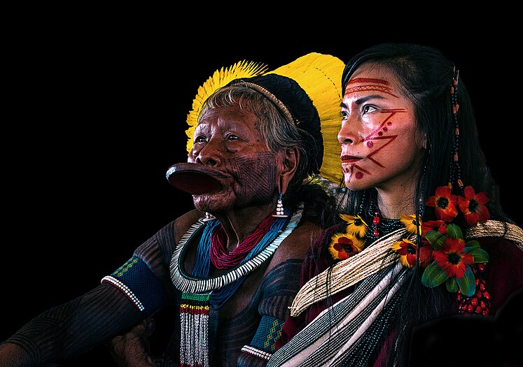 Líderes indígenas by Edgar Kanaykõ Xakriaba
