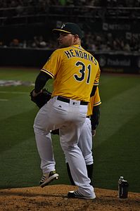 Liam Hendriks 2016.jpg