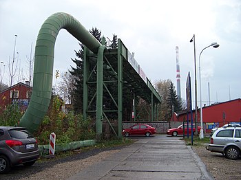 Nedávno snesený parovod nad ulicí Košickou