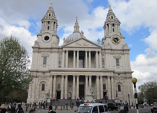 London St.Paul's West facade