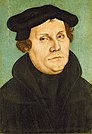 Lucas Cranach d.Ä. (Werkst.) - Porträt des Martin Luther (Lutherhaus Wittenberg).jpg