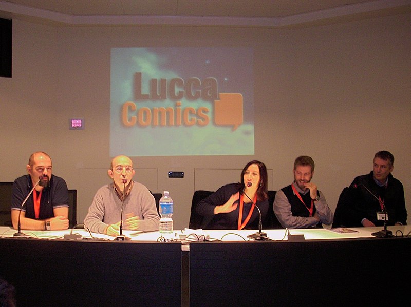 File:Lucca Comics 2010 - Incontro Bonelli Greystorm 04.jpg