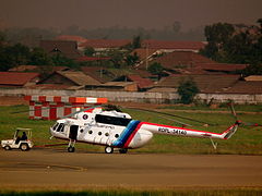 MIL17 HELICOPTER VIENTIANE WATTAY AIRPORT LAOS FEB 2012 (6839320040).jpg