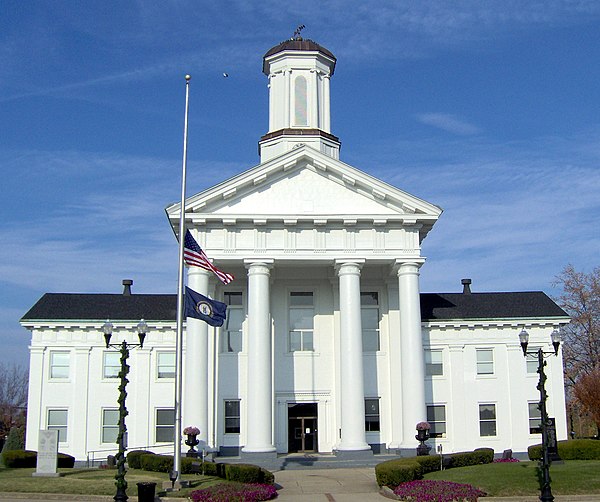 Madison County Courthouse in Richmond