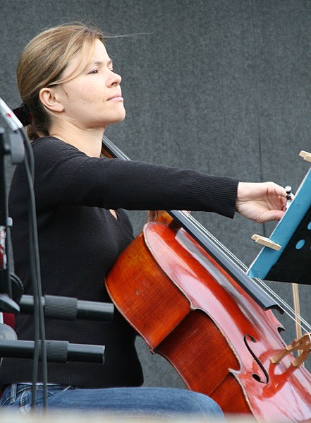 File:Malia concert05 Mathilde Sternat Vienna2007.jpg