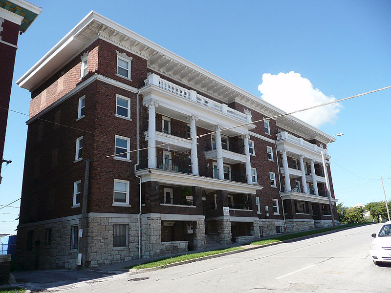 File:Maples Apartments.jpg