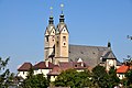 English: View at Maria Saal with the parish and pilgrimage church "Mariae Himmelfahrt" Deutsch: Blick auf die Pfarr- und Wallfahrtskirche „Mariä Himmelfahrt“