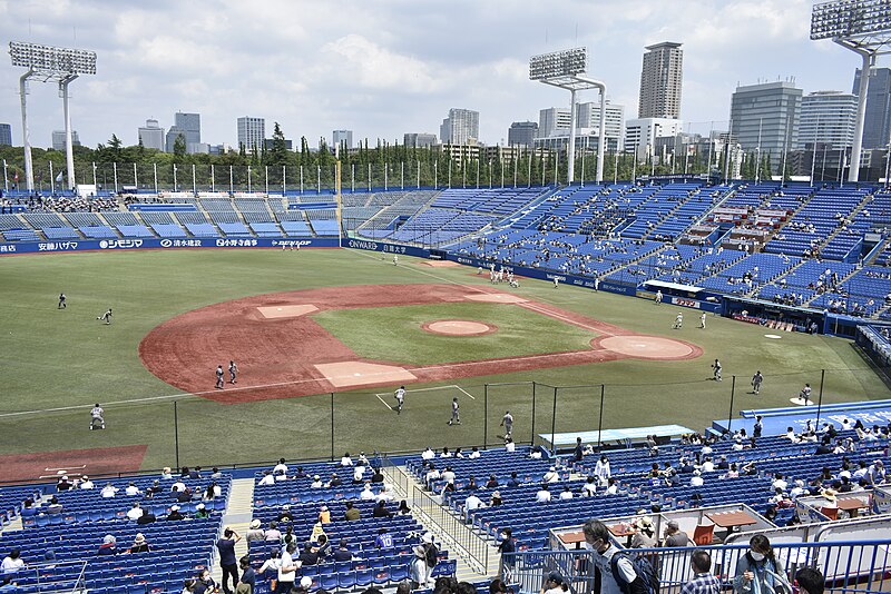 File:Meiji Jingu Stadium 210530y19.jpg