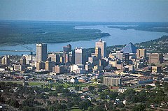 Memphispopulation: 651,011