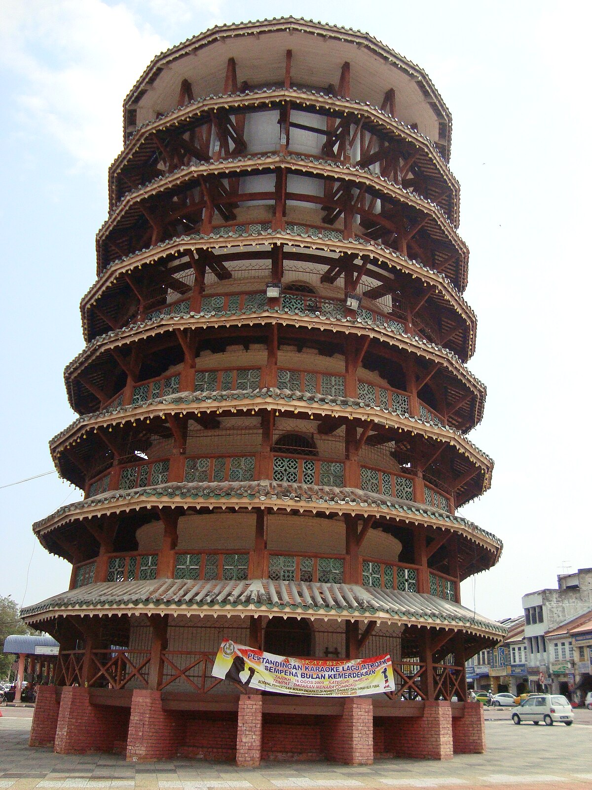 Menara Jam Condong Teluk Intan Wikipedia Bahasa Melayu 