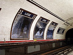 Metro de Paris - Ligne 13 - station Liege 04.jpg
