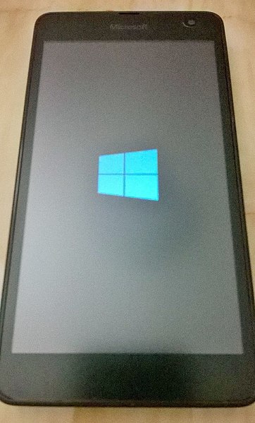 File:Microsoft Lumia 535 starting up.jpg