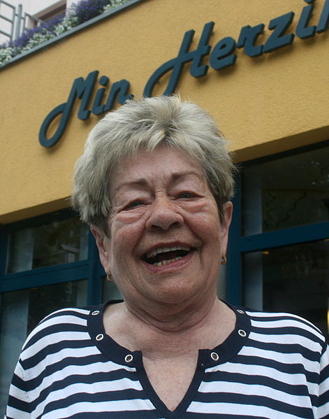 File:Min-herzing-Margot Thielk.jpg