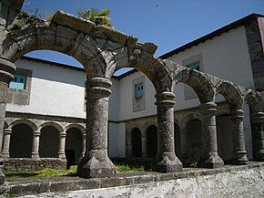 Mosteiro de Santa María de Ferreira de Pallares, Guntín.jpg