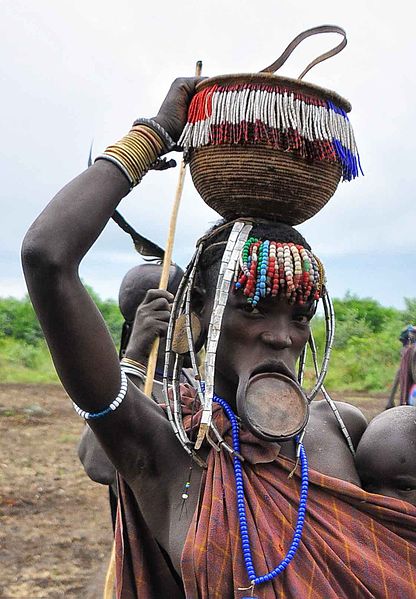 File:Mursi Tribe, Ethiopia (8085550318).jpg