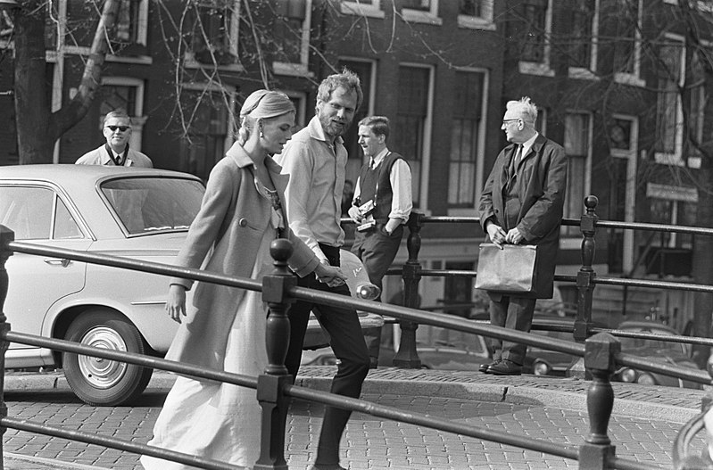 File:Nina en Frederik in Amsterdam, voor TV-film, Bestanddeelnr 920-2280.jpg