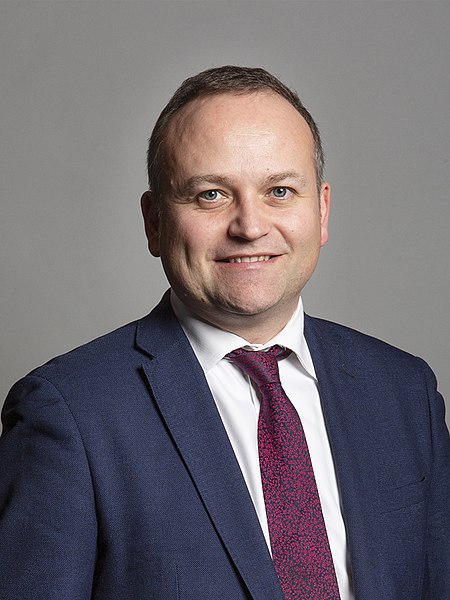 Official portrait of Neil Coyle MP crop 2.jpg