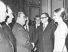 Iranian Emperor Mohammad Reza Pahlavi and Empress Farah Pahlavi meeting with Brezhnev in Moscow, 1970. Pahlavi meets Brezhnev in 1970.jpg