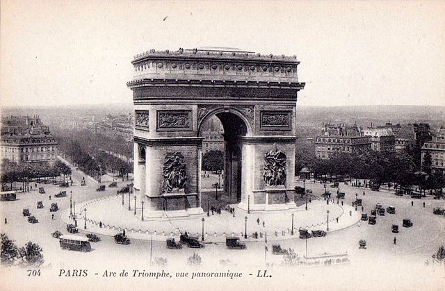 Arc de Triomphe, postcard, c. 1920