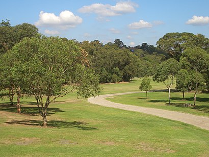 How to get to Peakhurst Heights with public transport- About the place