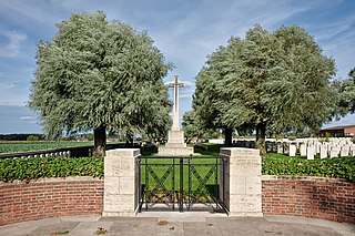 <span class="mw-page-title-main">Perth (China Wall) Commonwealth War Graves Commission Cemetery</span> World War I cemetery in West Flanders, Belgium