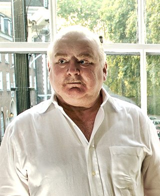 <span class="mw-page-title-main">Peter Ackroyd</span> English biographer