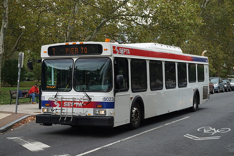 File:Philadelphia October 2017 12 (SEPTA bus).jpg