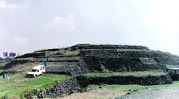 Front part of the pyramid of Cuicuilco Piramide Cuicuilco 1.jpg