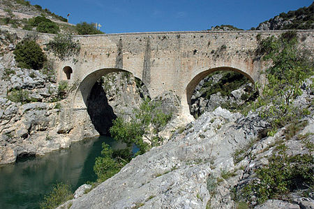 ไฟล์:Pont-del-Diable-1.jpg