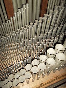 Pontoise Saint-Maclou - Orgue - tuyauterie Positif.jpg