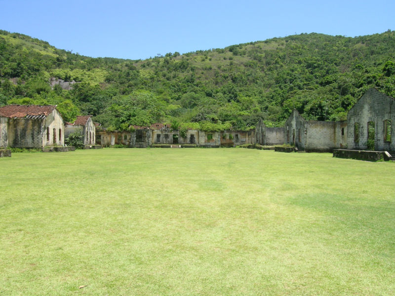 File:Presídio Ilha Anchieta.jpg