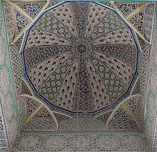 File:Qarawiyyin_Mosque_Bab_al-Ward_vestibule_dome_DSCF2971_cropped.jpg