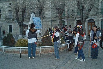 Fiesta de Quintos en la Plaza Mayor de Campaspero.